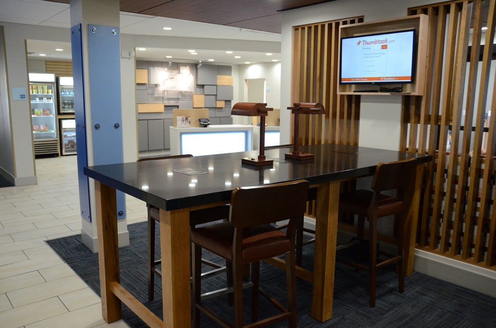 Holiday Inn Express Knoxville-Strawberry Plains By Ihg Ngoại thất bức ảnh