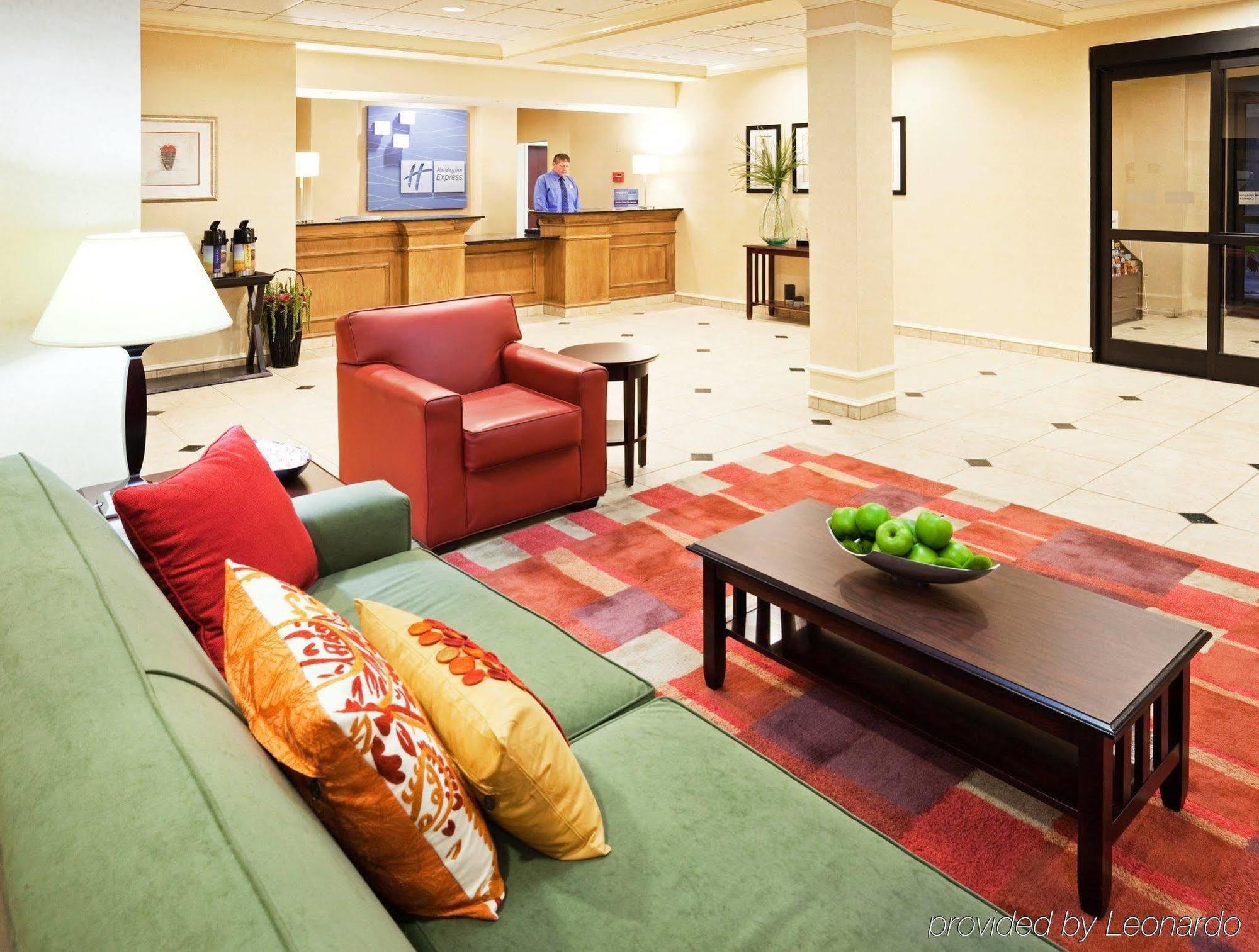 Holiday Inn Express Knoxville-Strawberry Plains By Ihg Ngoại thất bức ảnh