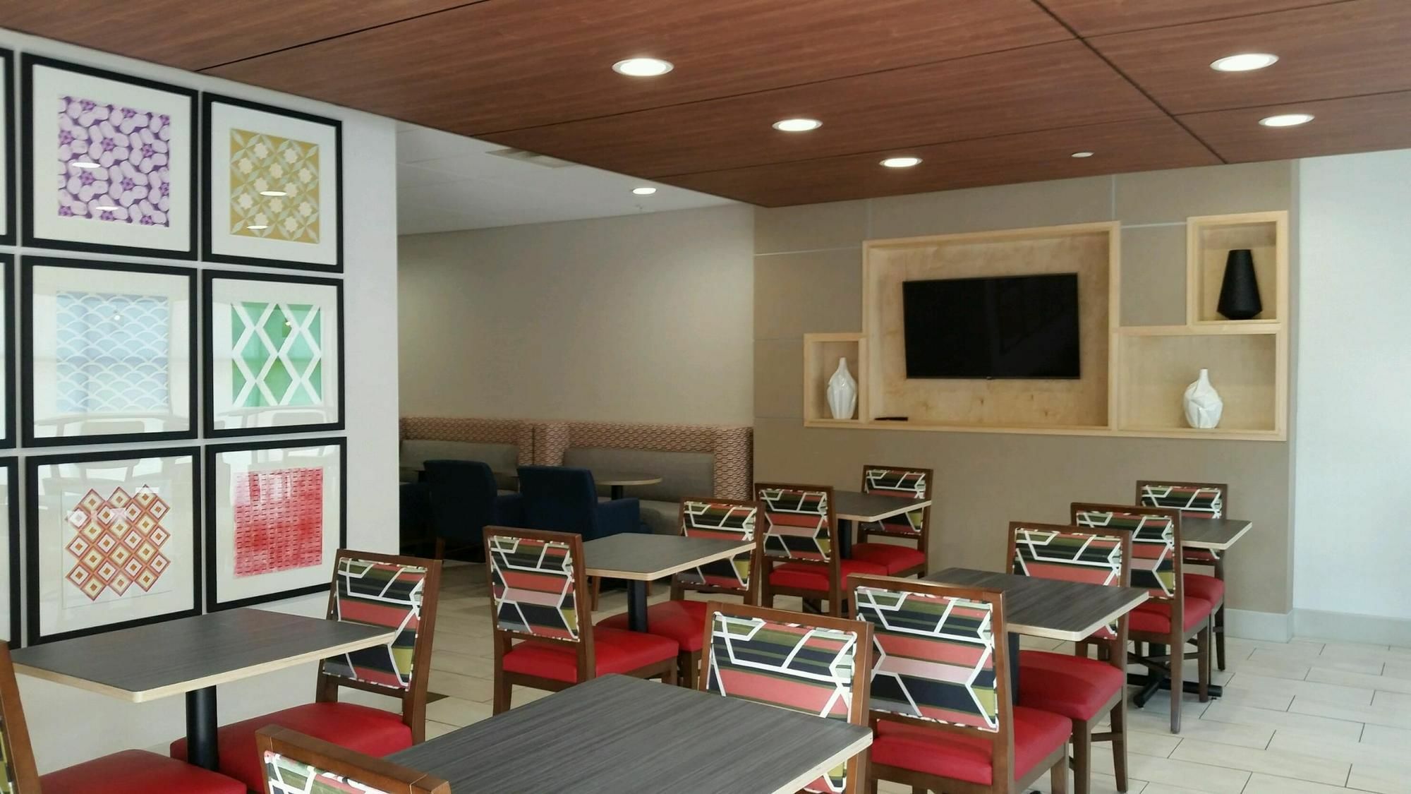 Holiday Inn Express Knoxville-Strawberry Plains By Ihg Ngoại thất bức ảnh